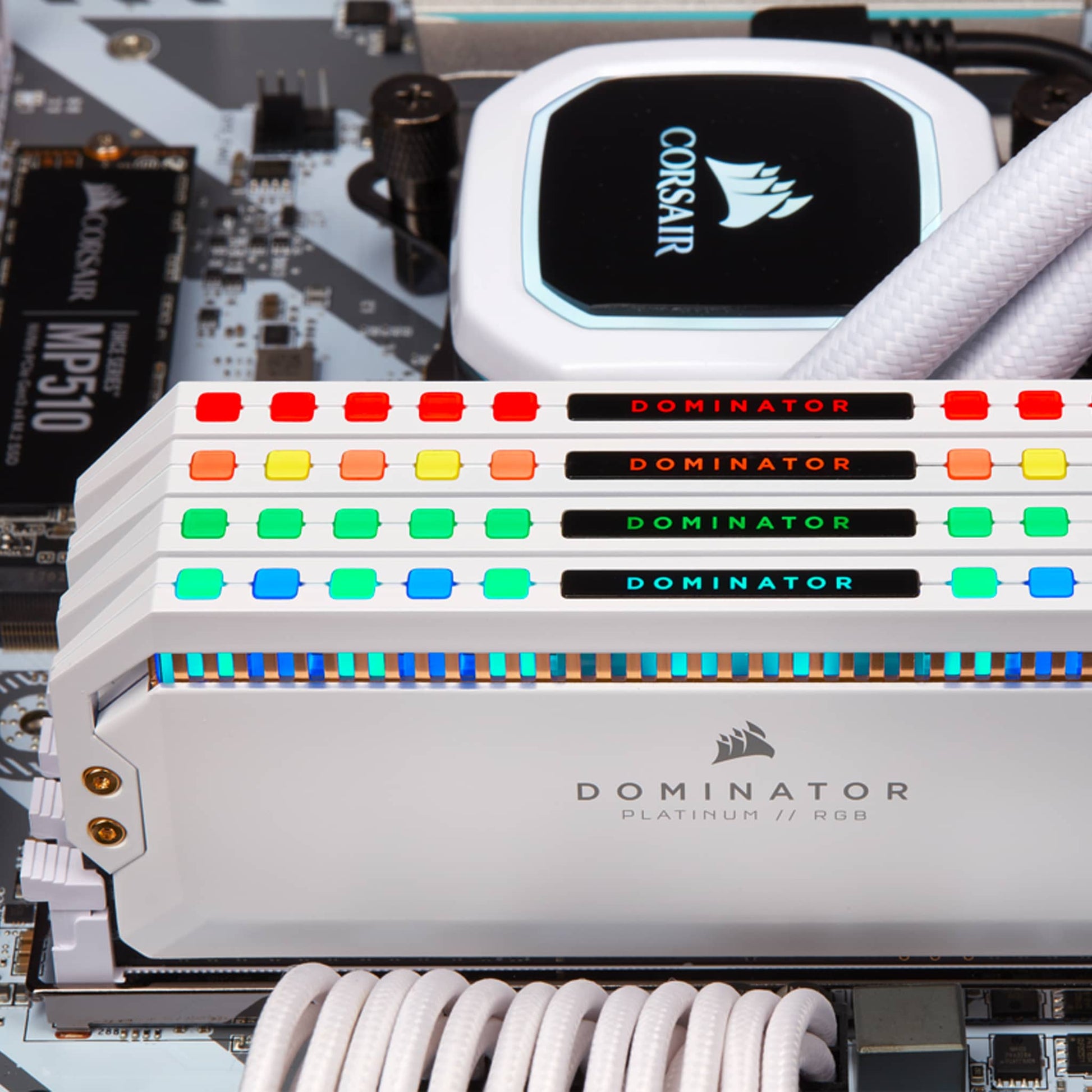 Corsair Dominator Platinum RGB 32GB Kit (4x8GB) DDR4 3600MHz C18 White Desktop Gaming Memory CMT32GX4M4C3600C18W