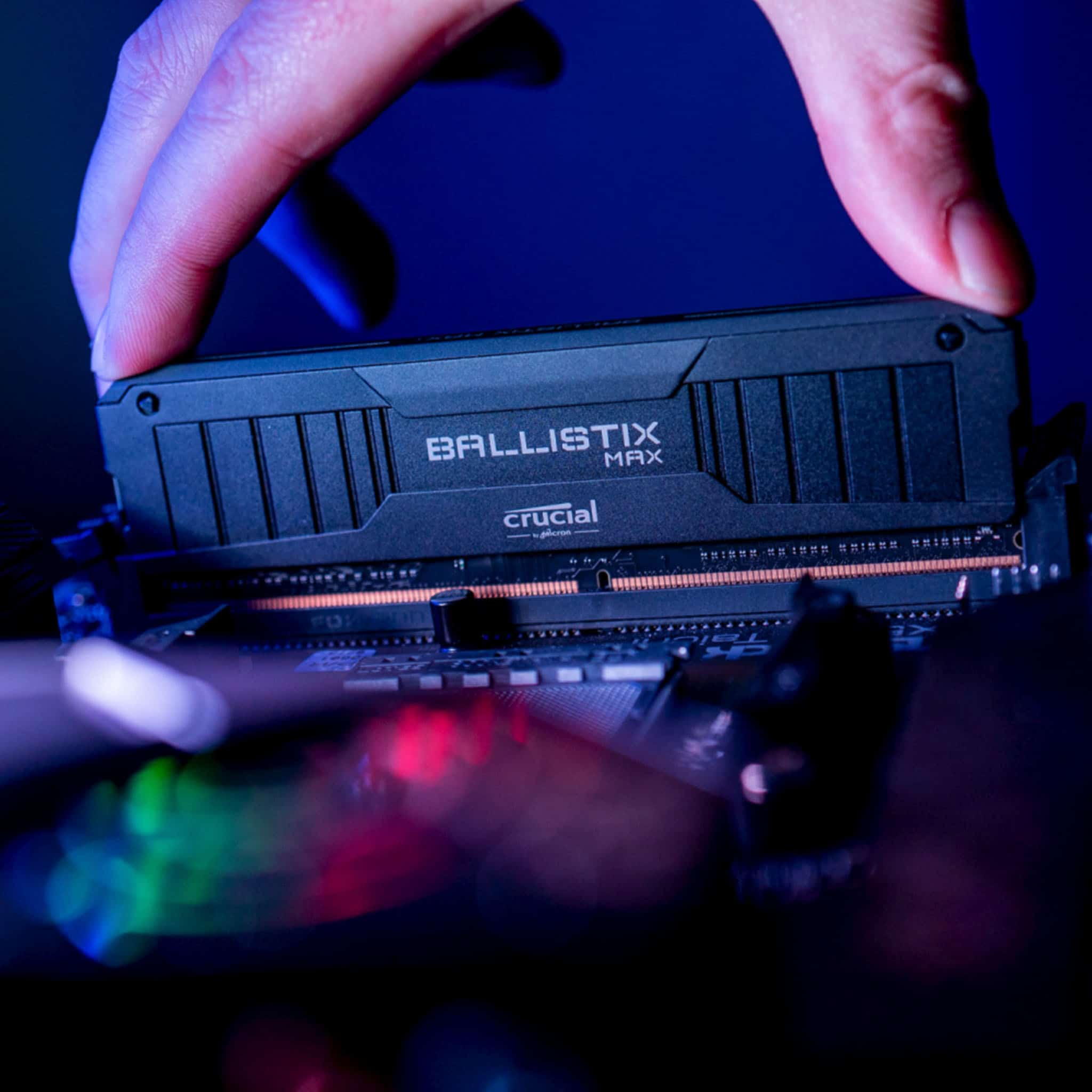 Crucial Ballistix MAX Black Desktop Gaming Memory Installation