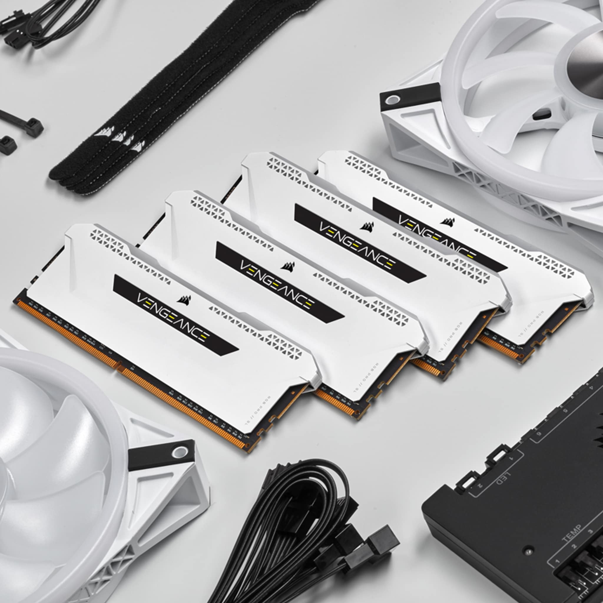 Corsair Vengeance RGB PRO SL 16GB Kit (2x8GB) DDR4 3600Mhz C18 White Desktop Gaming Memory CMH16GX4M2D3600C18W