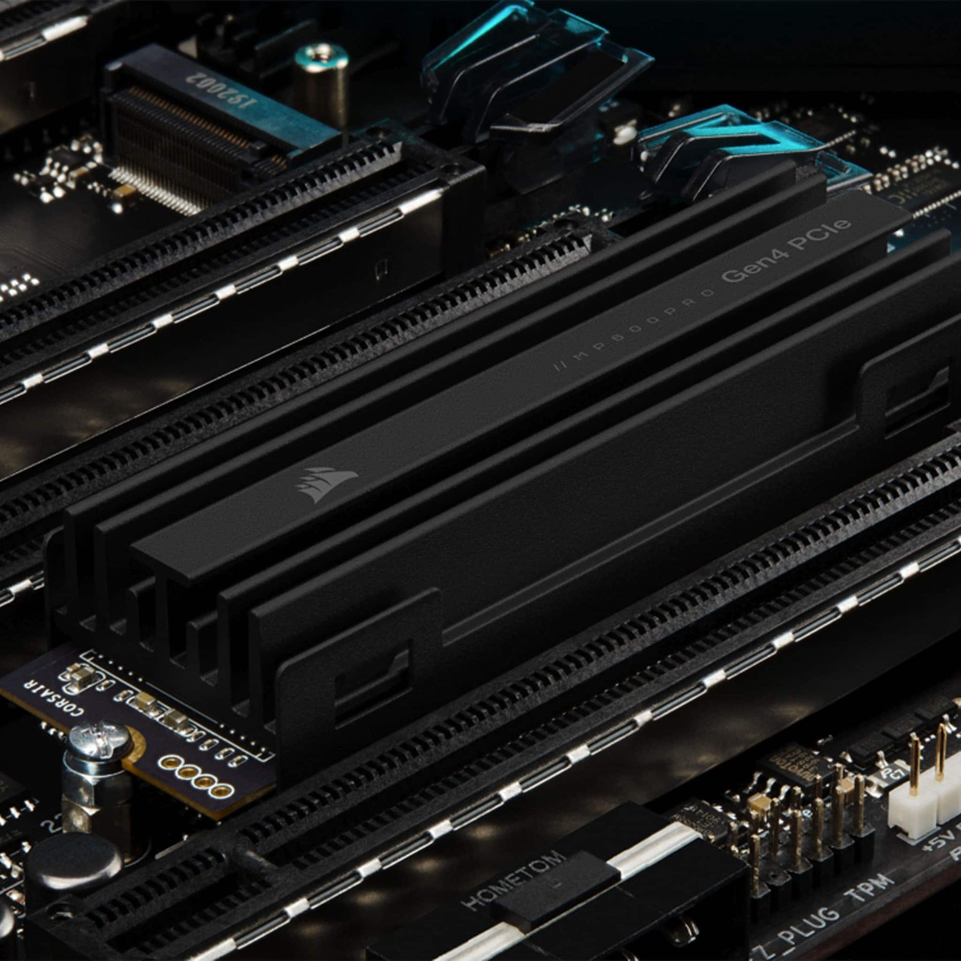 Corsair MP600 PRO Gen4 PCIe x4 M.2 NVMe SSD