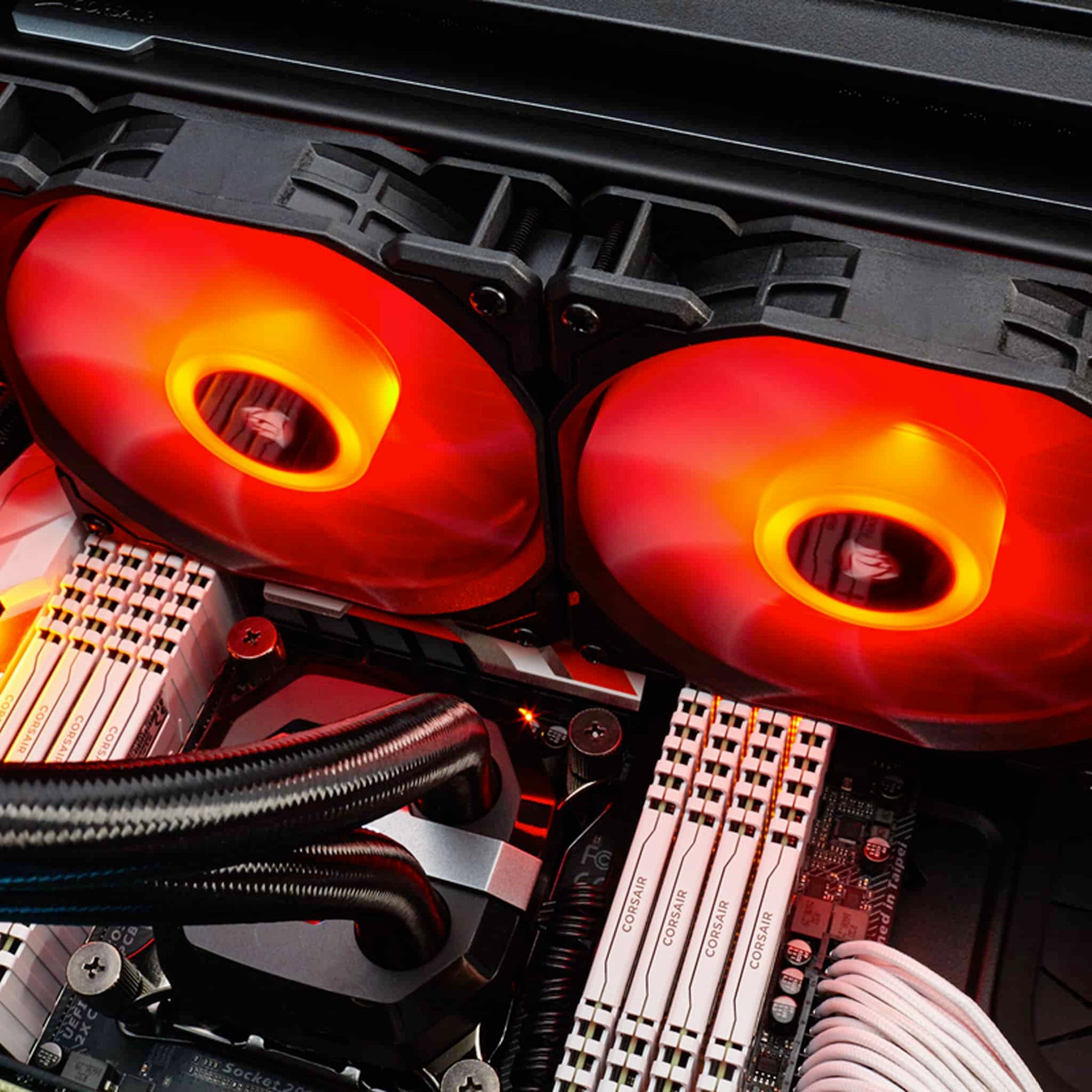 Corsair Air Series AF140 Red LED 140mm Fan – 2 Pack