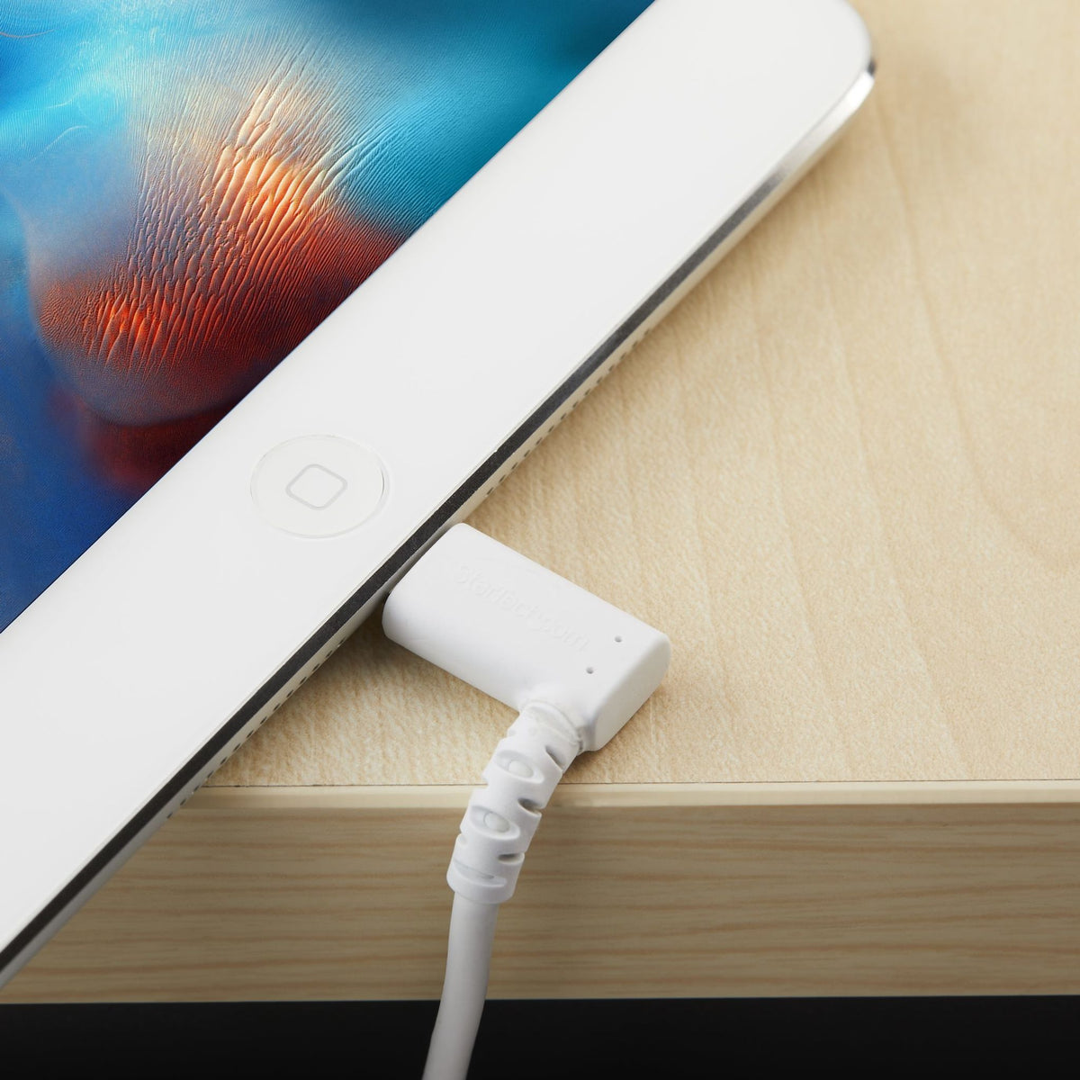 StarTech.com 2m USB-A to Lightning Durable Right Angle White Cable MFi Certified
