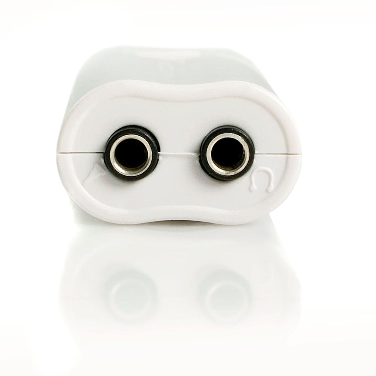 StarTech.com USB 2.0 to Audio Adapter Stereo White
