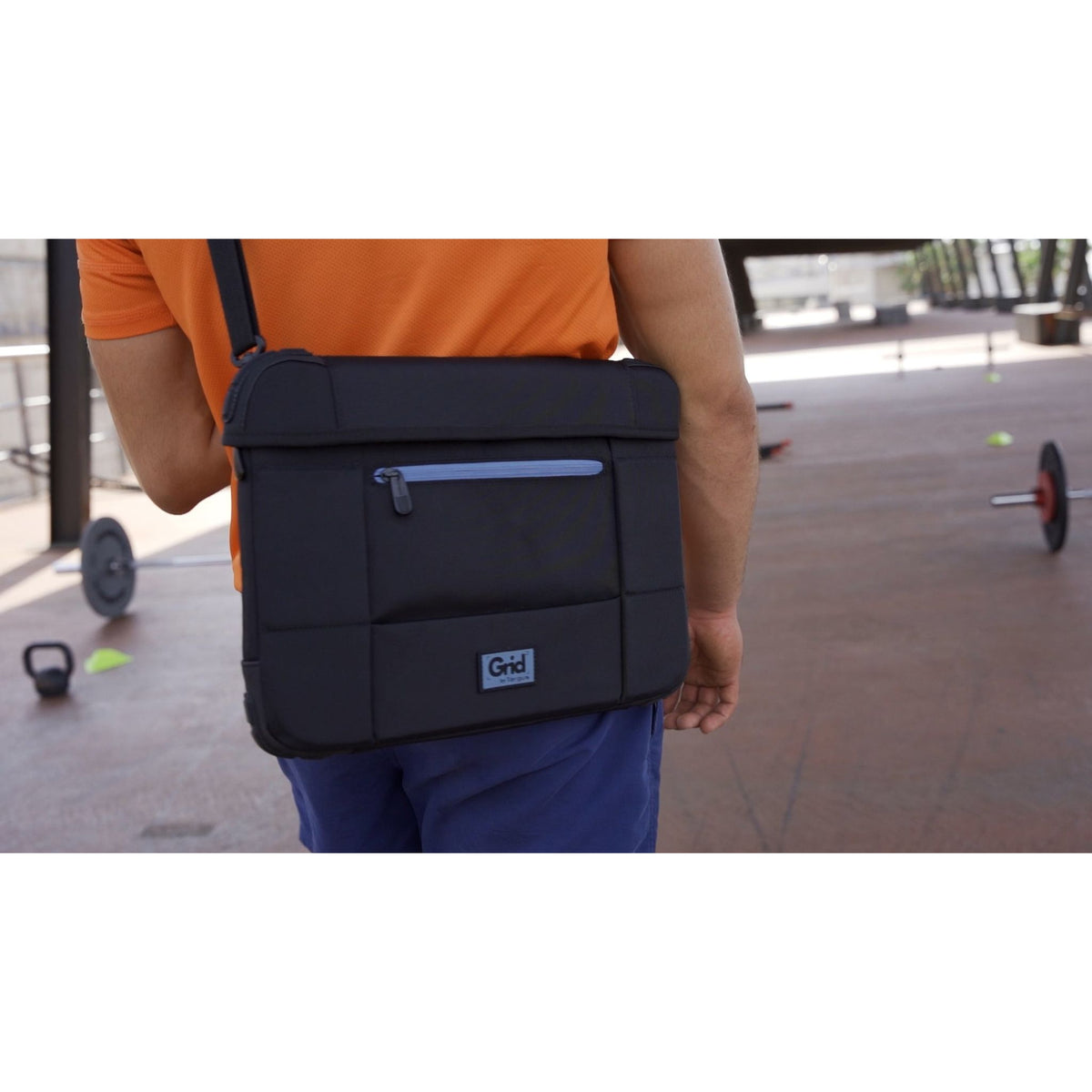Targus Grid TBS655GL Slipcase for 15.6" Notebook - Black