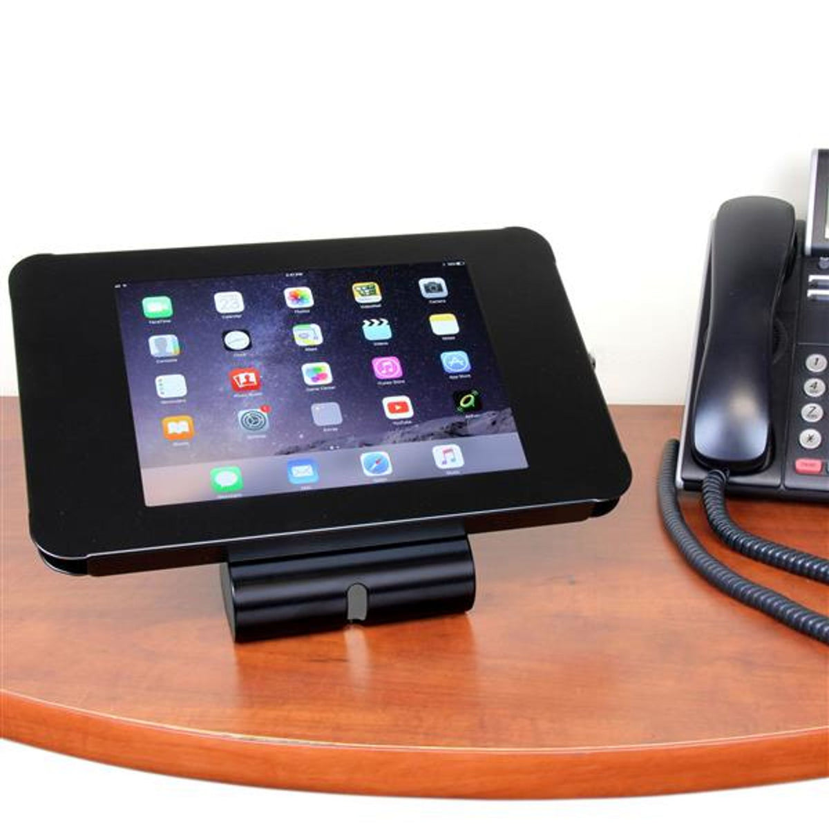StarTech.com Secure Tablet Stand 9.7" VESA 100x100 Steel