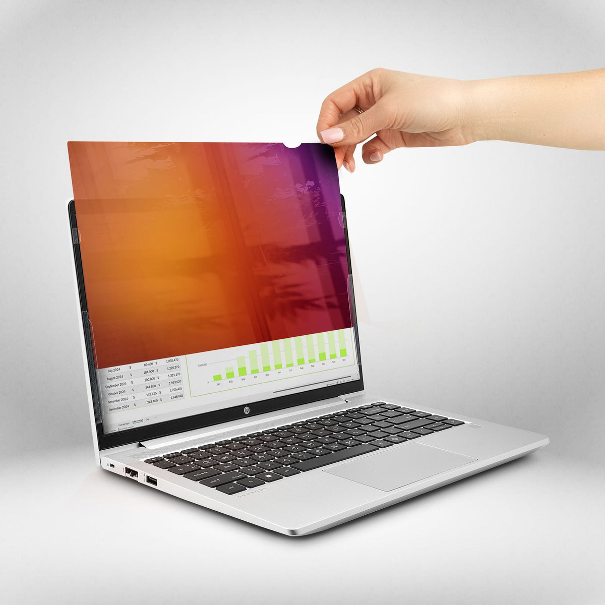 StarTech.com 14" 16:9 Gold Gloss Laptop Privacy Screen +/-30° View Angle