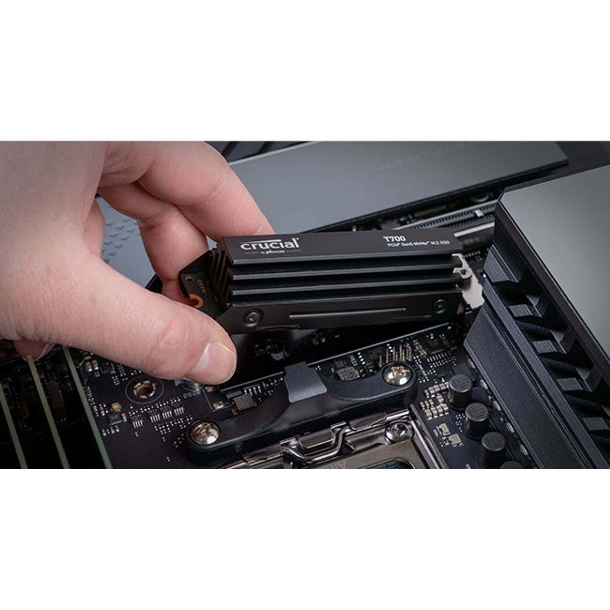 Crucial T700 4TB NVMe SSD 12400/11800MB/s PCIe 4.0 tl:efa357ed