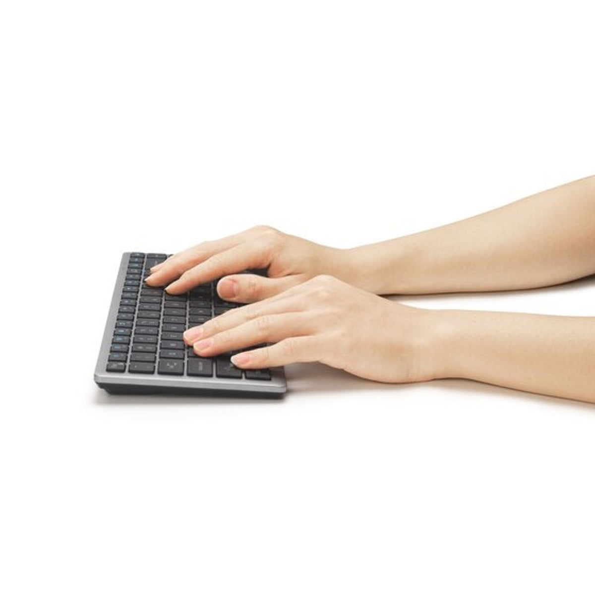 Kensington KB435 EQ Rechargeable Compact Keyboard
