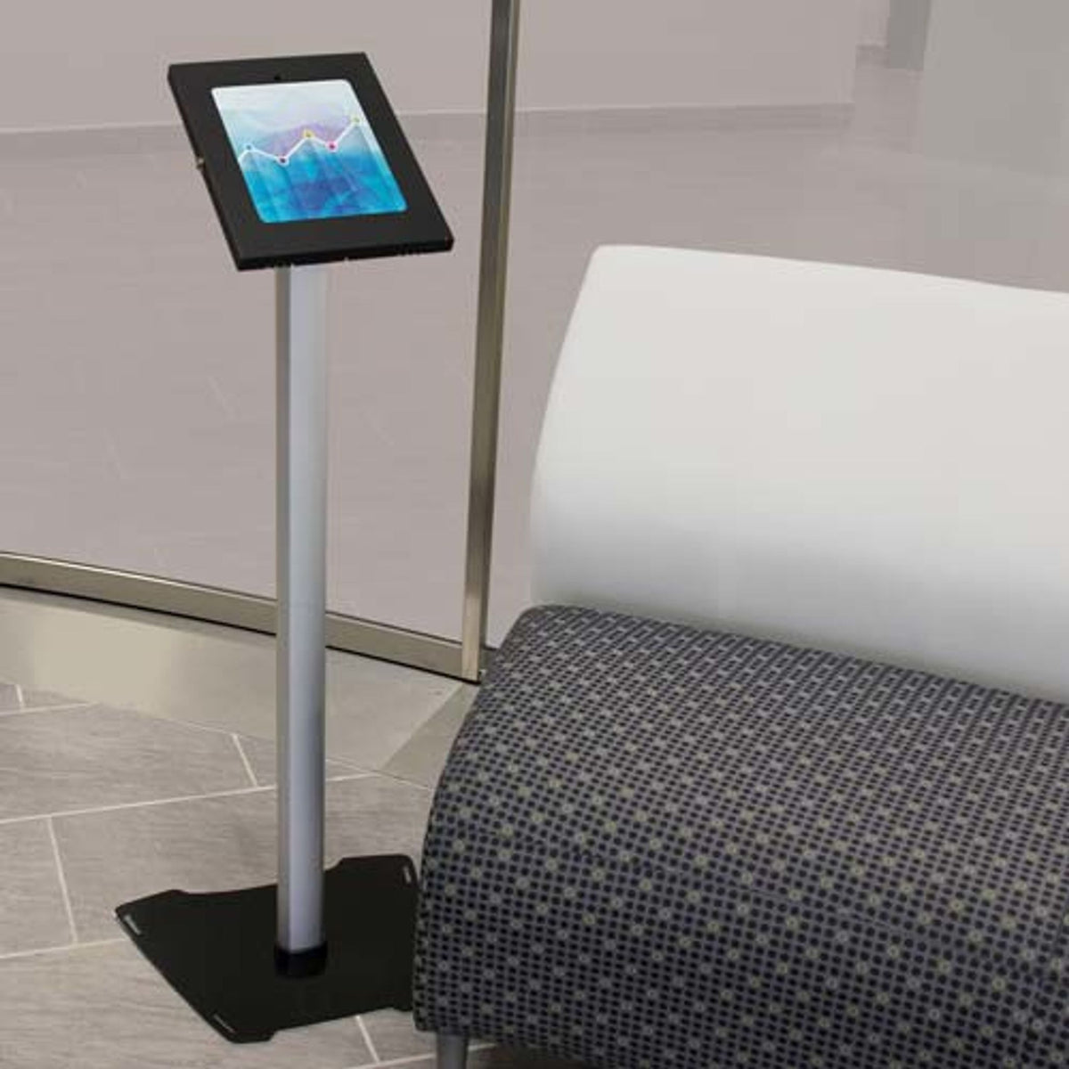 StarTech.com Secure Tablet Floor Stand 9.7" Tablet Support Locking Base