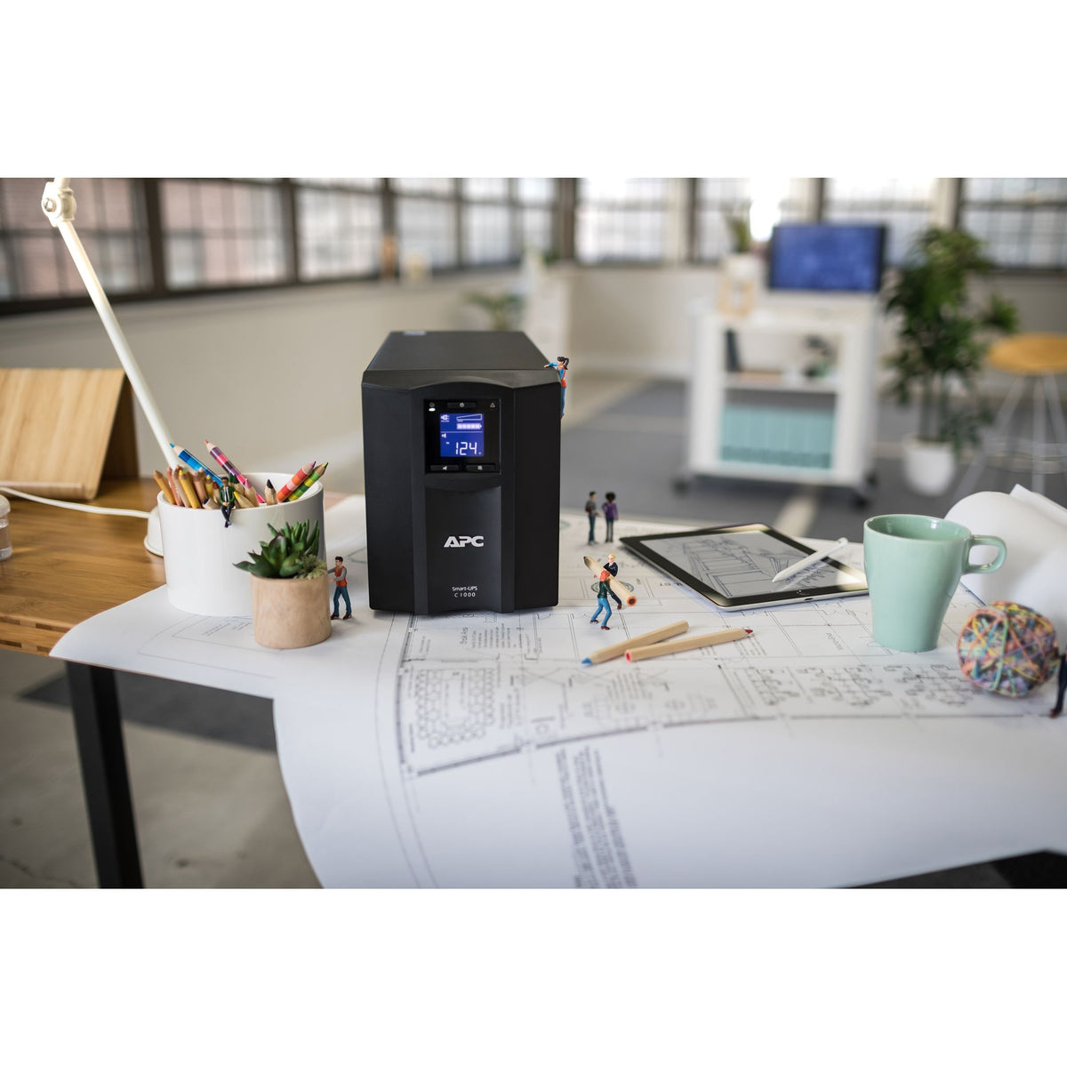 APC Smart-UPS C 1000VA Line Interactive Tower 8x IEC C13 Outlets USB Serial